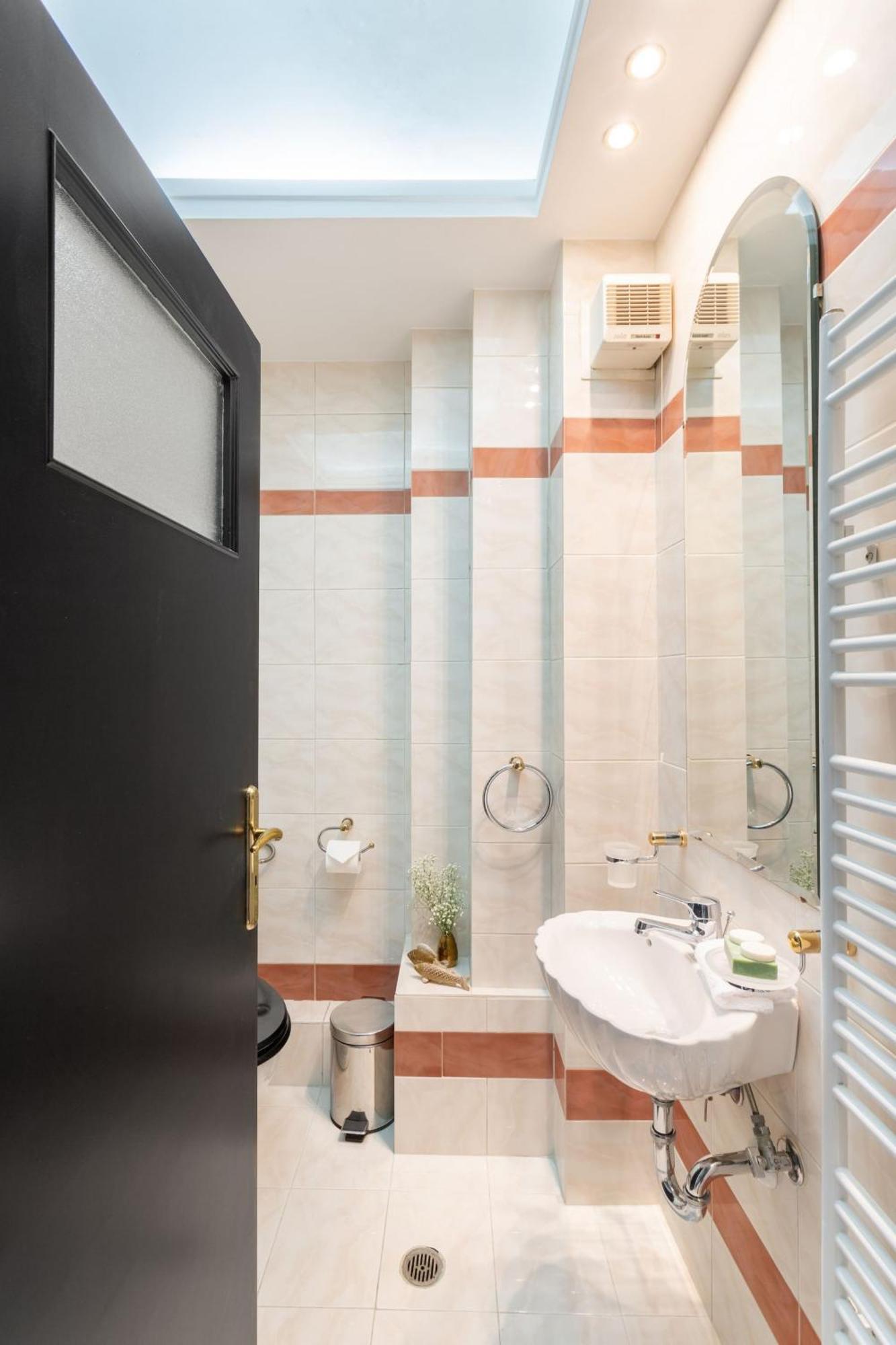 Fresh Detailed Stylish Apartment At Acropolis Athene Buitenkant foto
